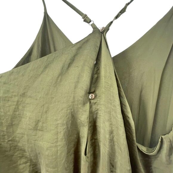 Silky Jumpsuit Green Wide Leg V Neck Racerback Size XXL Xhilaration Pocket Cute - Picture 5 of 7